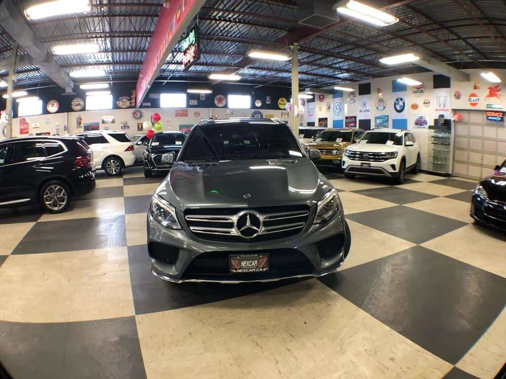 Mercedes-Benz GLE * 400 4MATIC AMG PKG LEATHER PAN/ROOF NAV CAMERA *, снимка 2 - Автомобили и джипове - 54094318