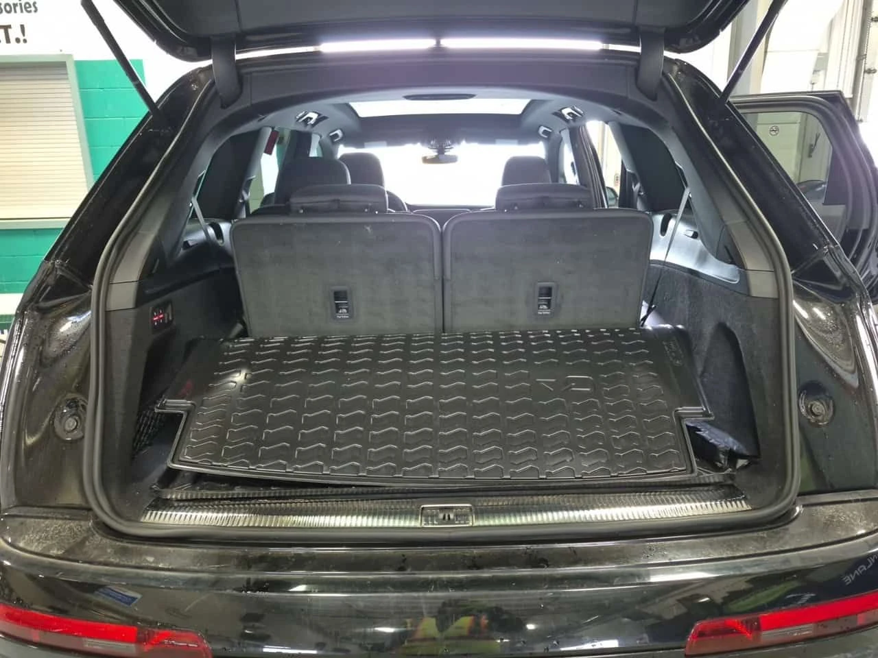 Audi Q7  PROGRESSIV| PANO| ПАМЕТ| 2 КЛЮЧА| , снимка 7 - Автомобили и джипове - 54217762