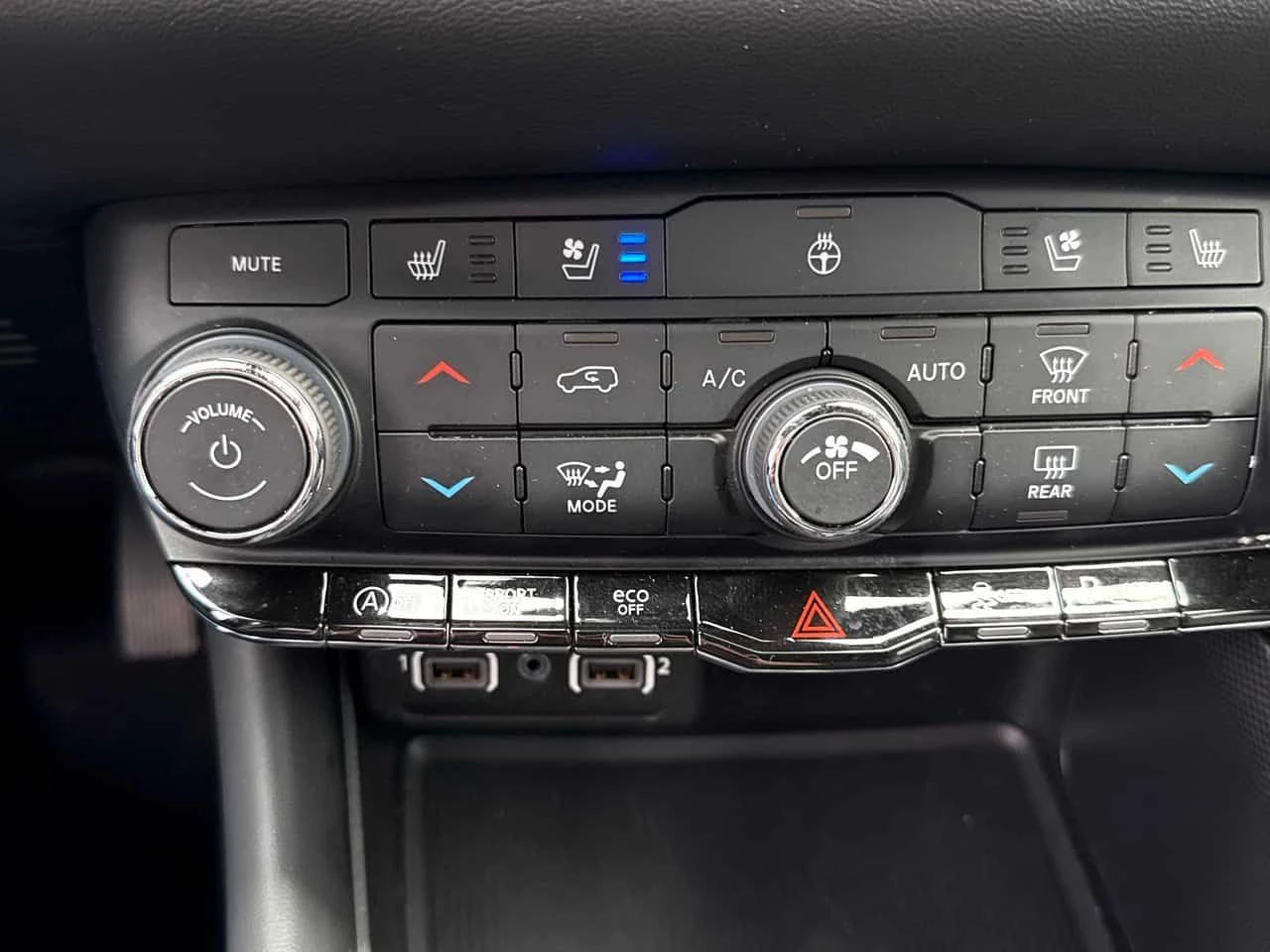 Dodge Durango * GT Plus * CARFAX * ОТ ПРЕДСТАВИТЕЛСТВО НА DODGE, снимка 13 - Автомобили и джипове - 54302770