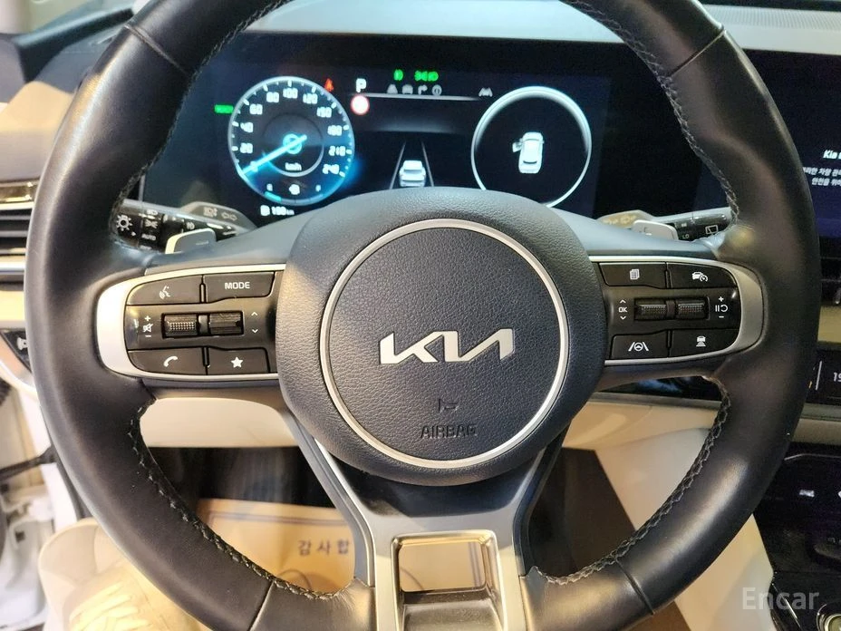 Kia Sportage, снимка 7 - Автомобили и джипове - 54396721