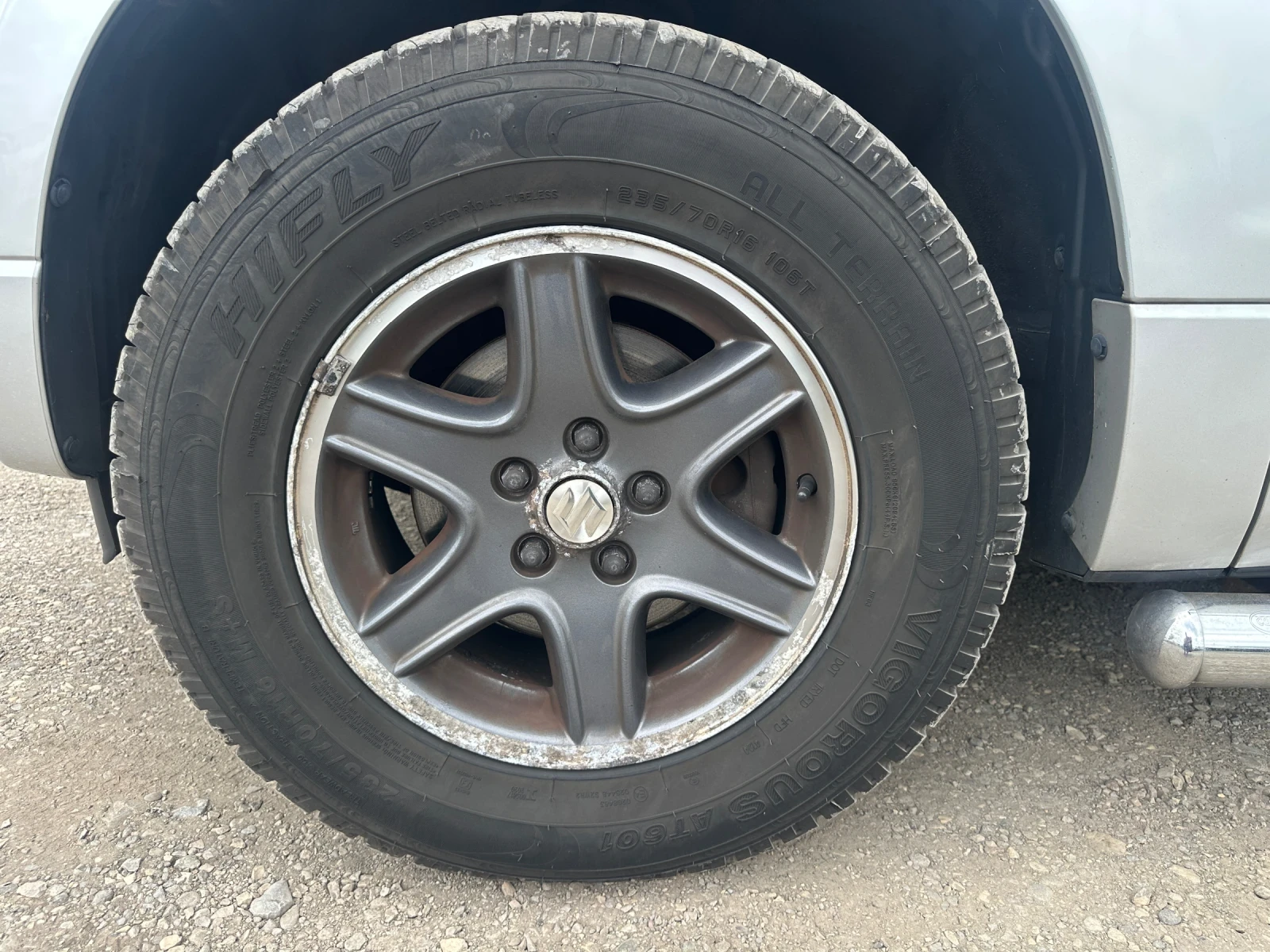 Suzuki Grand vitara 2.0-AUTOMAT-EXECUTIVE-ROLLBARS-КАМЕРА-БЕЗ-РЪЖДА!, снимка 16 - Автомобили и джипове - 54572917