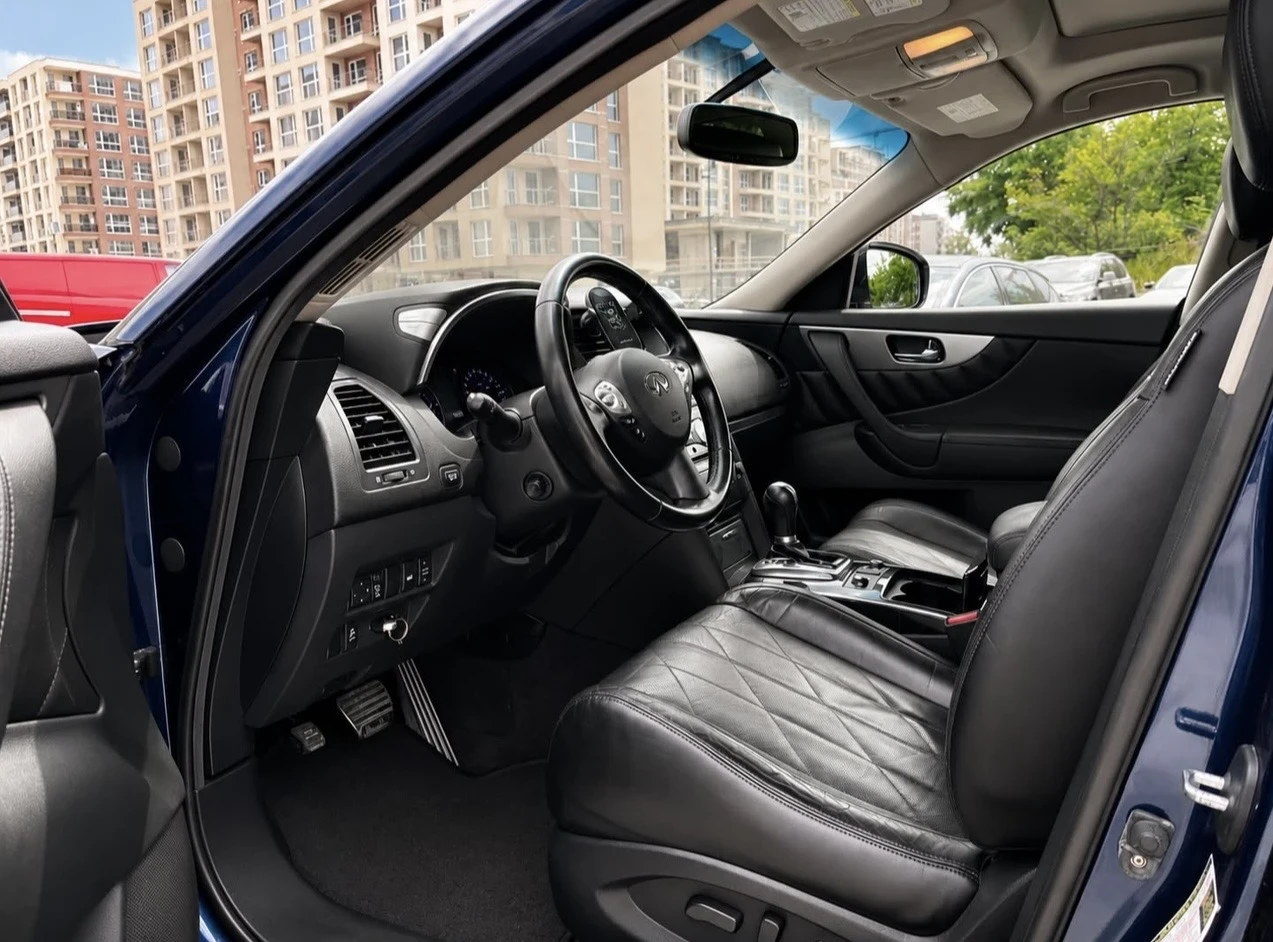Infiniti Fx 35, снимка 8 - Автомобили и джипове - 54778576