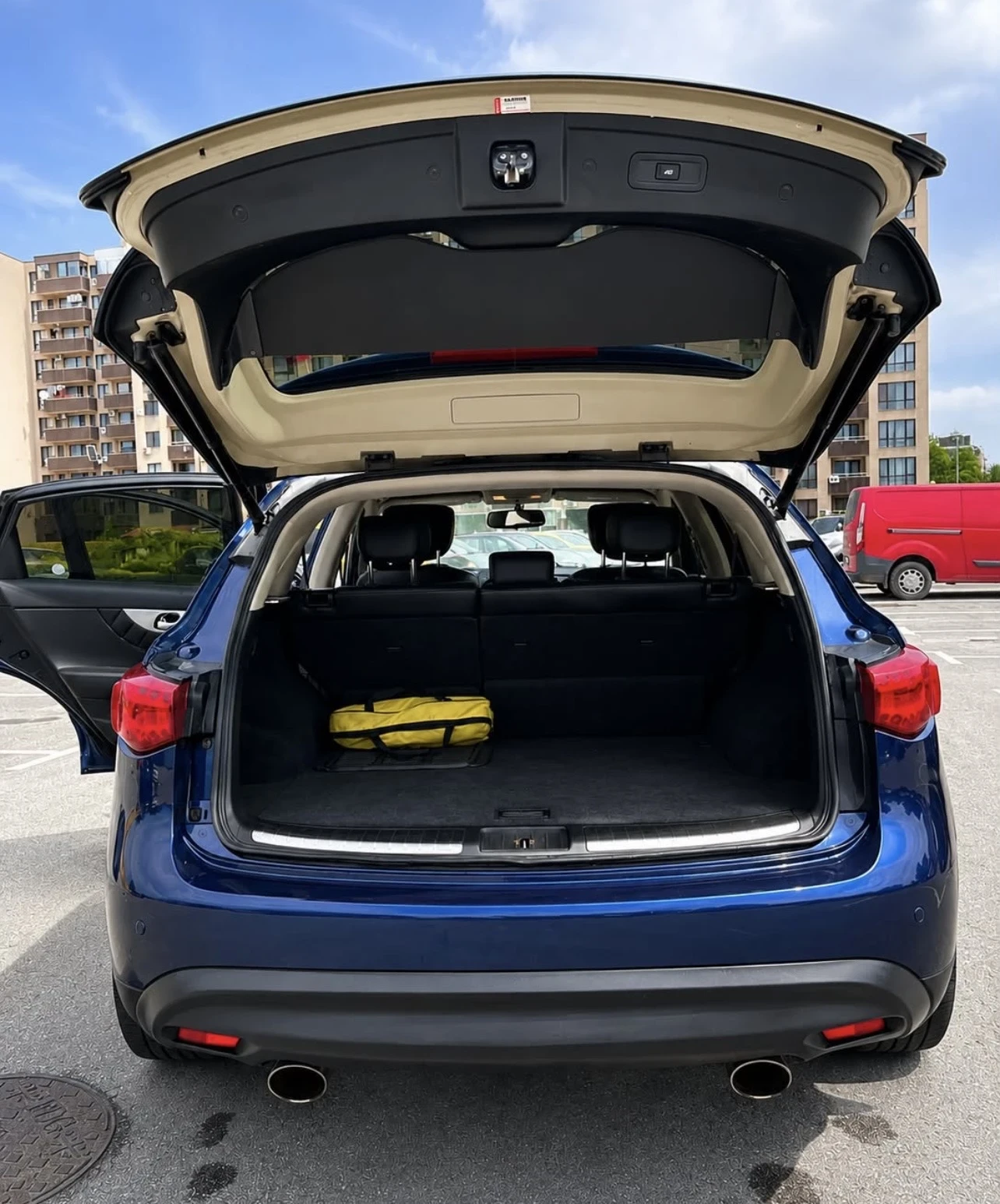Infiniti Fx 35, снимка 6 - Автомобили и джипове - 54778576