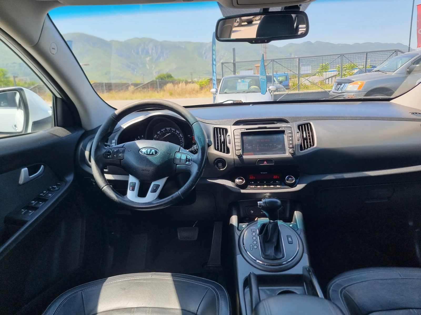 Kia Sportage 2.0CRDI , снимка 12 - Автомобили и джипове - 55555826