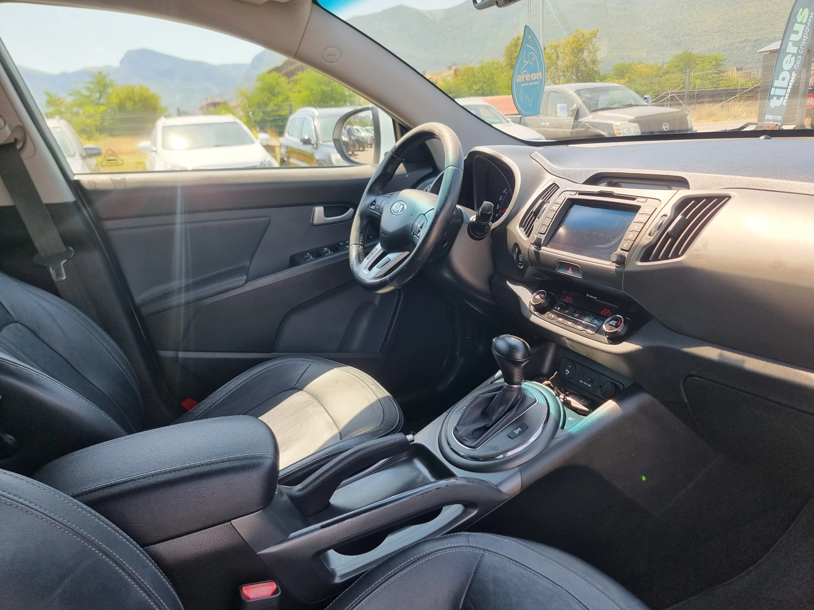 Kia Sportage 2.0CRDI , снимка 16 - Автомобили и джипове - 55555826
