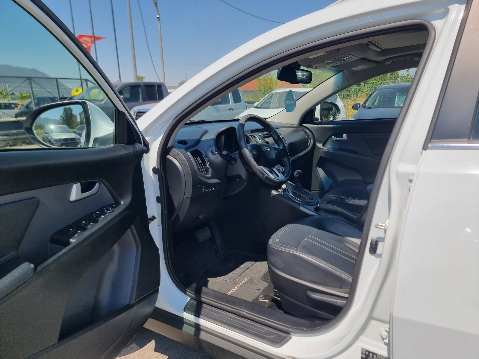 Kia Sportage 2.0CRDI , снимка 10 - Автомобили и джипове - 55555826
