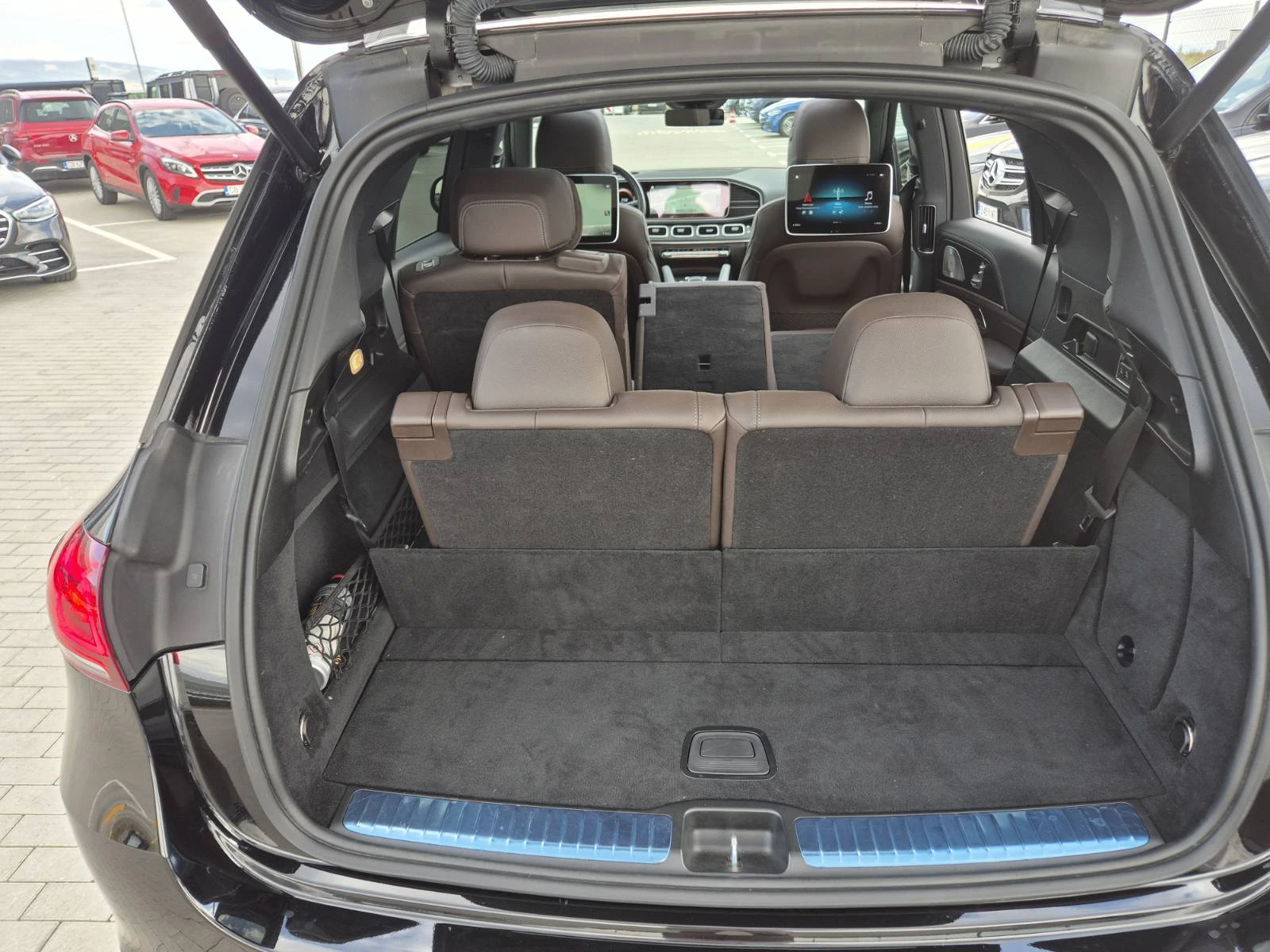 Mercedes-Benz GLE 400 SUV, снимка 7 - Автомобили и джипове - 55804015