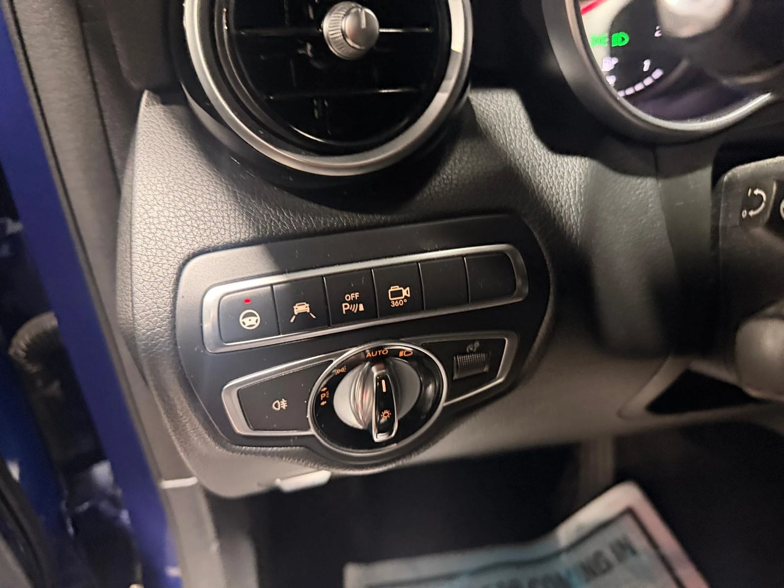 Mercedes-Benz GLC * 300 * CARFAX * ЦЕНА ДО БГ, снимка 8 - Автомобили и джипове - 55902674