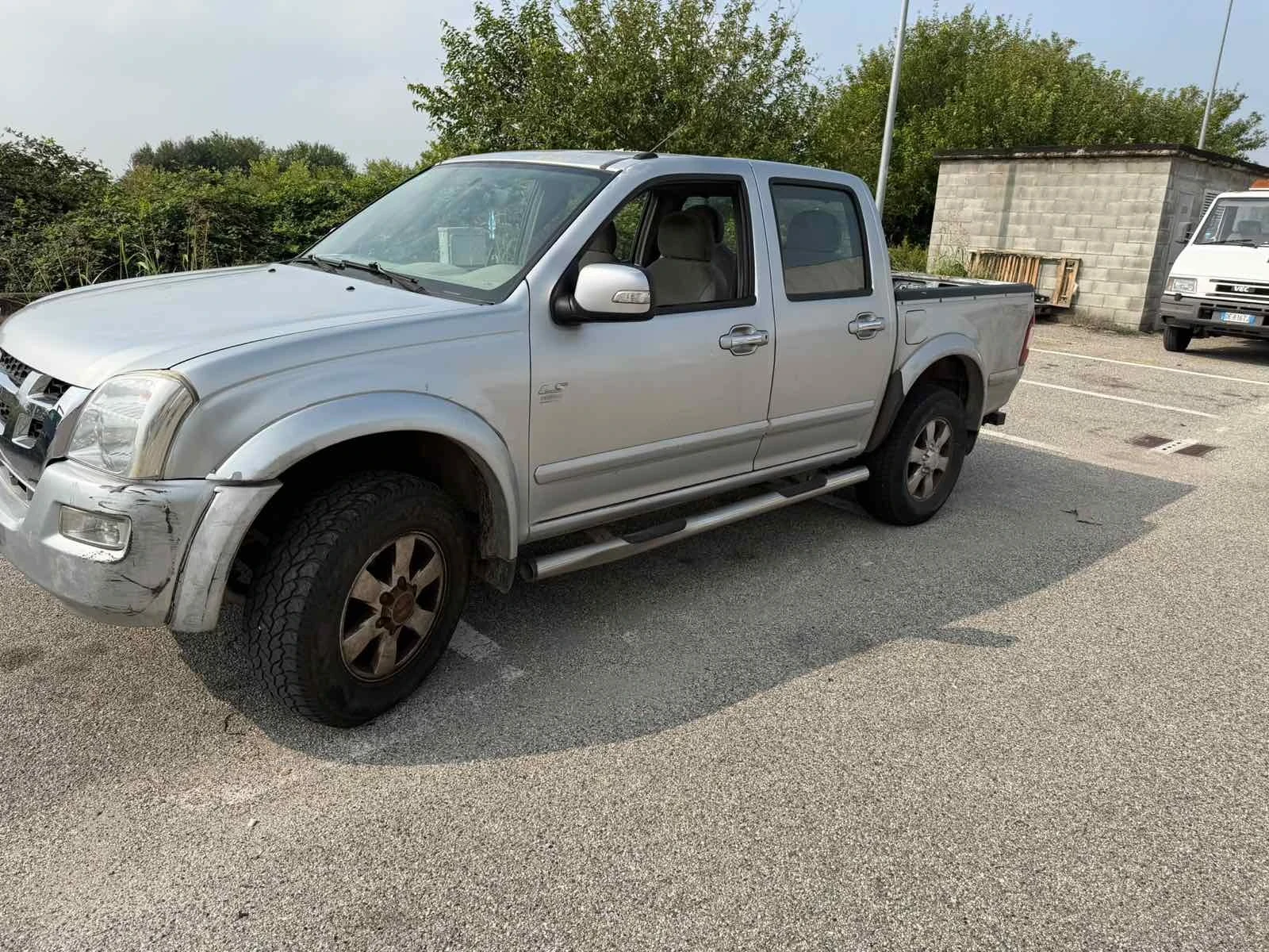 Isuzu D-max Пикап, снимка 3 - Автомобили и джипове - 56408309