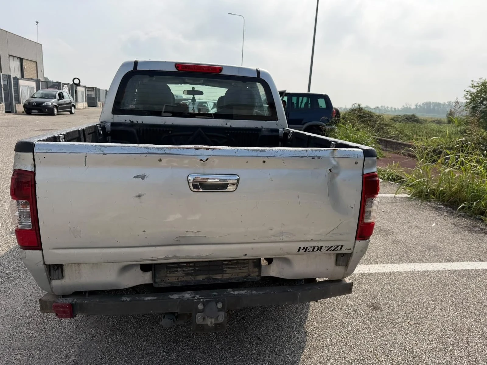Isuzu D-max Пикап, снимка 13 - Автомобили и джипове - 56408309