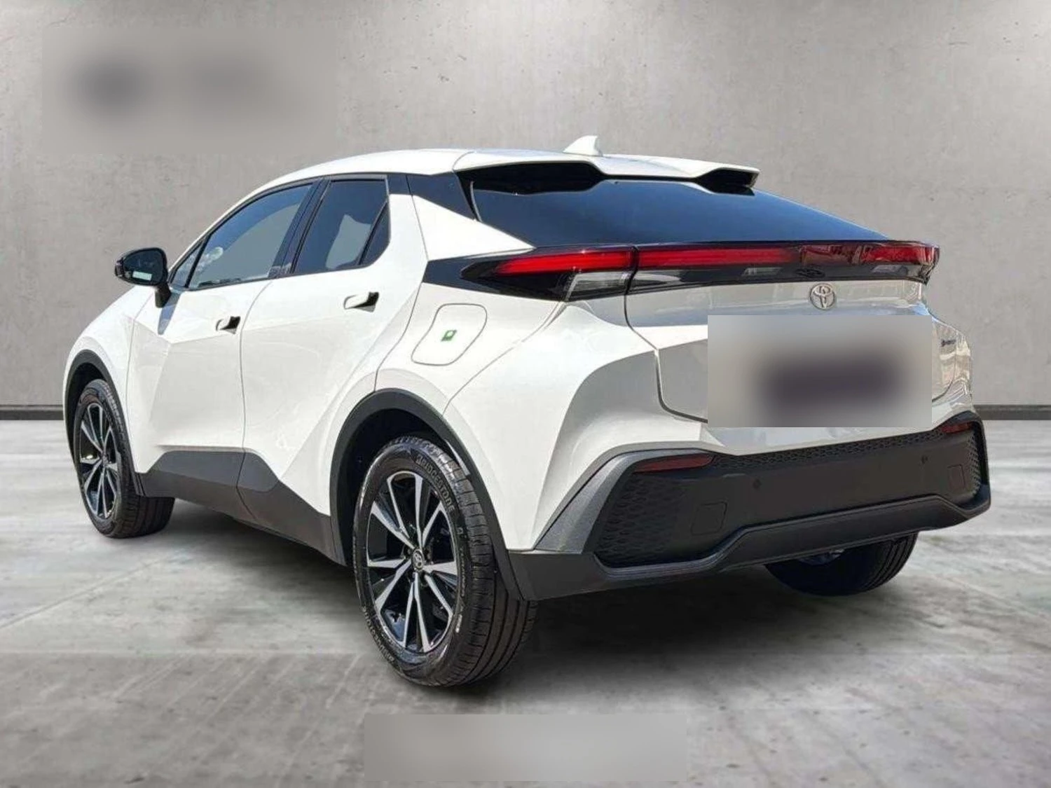Toyota C-HR Trend - 2.0 Plug-in Hybrid - 223 �� - ����������� | Mobile.bg � ����������� 4