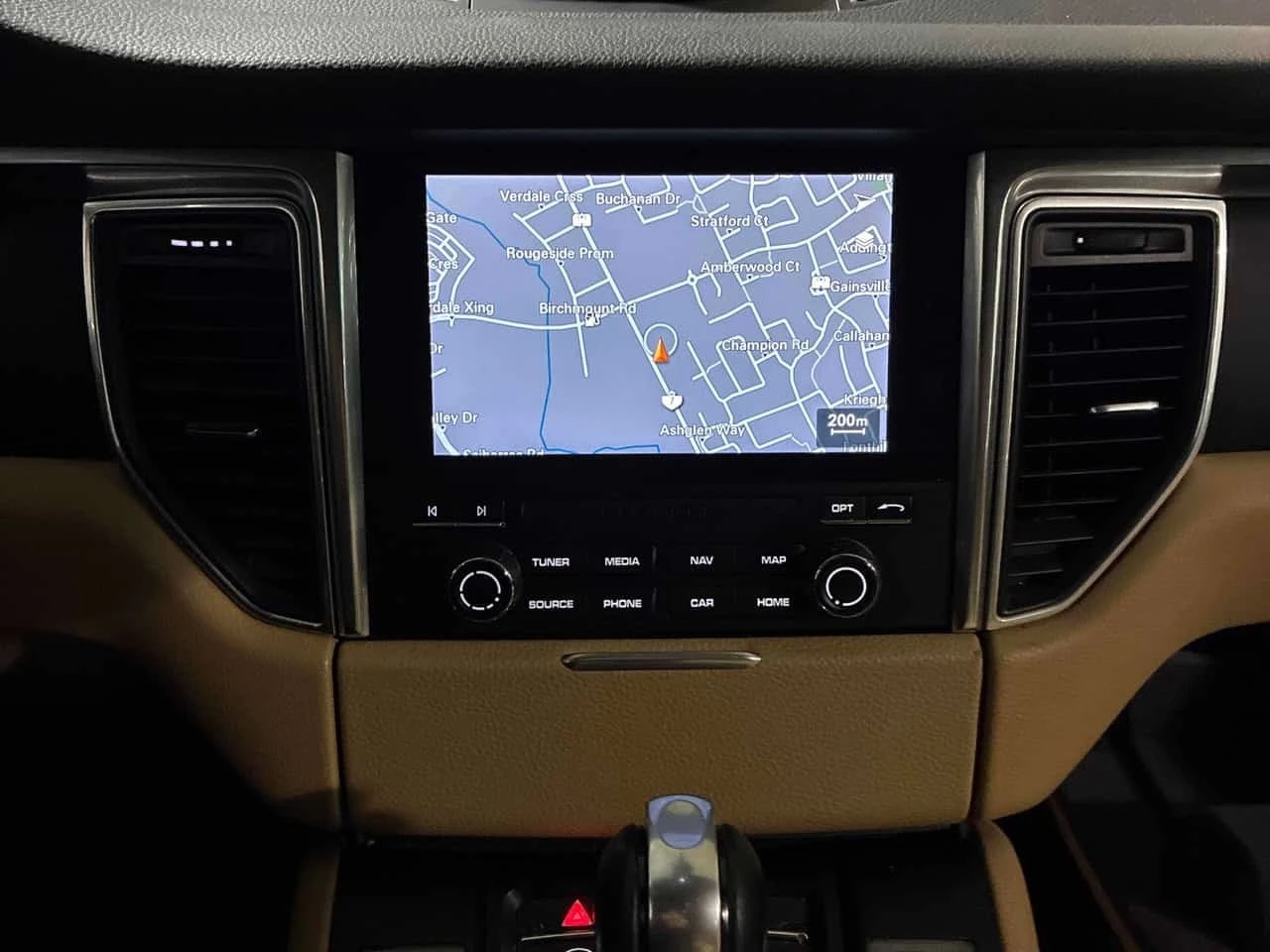 Porsche Macan * AWD * CARFAX * ОТ ПРЕДСТАВИТЕЛСТВО * , снимка 9 - Автомобили и джипове - 56734016