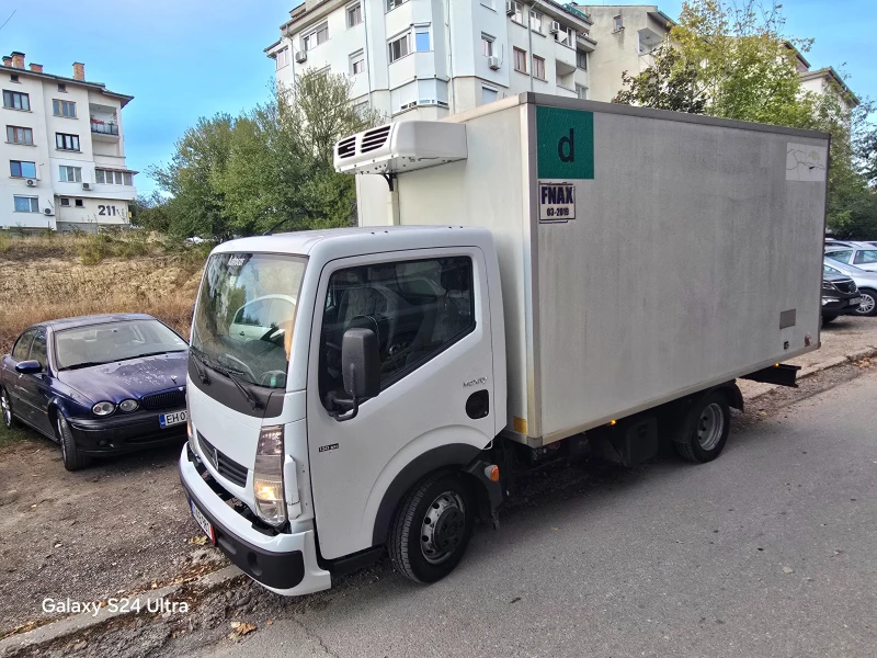 Renault Maxity 2.5d, снимка 9 - Бусове и автобуси - 47623492