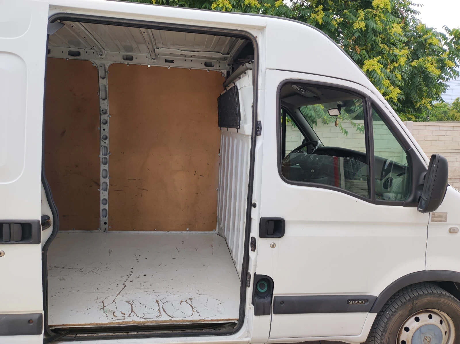 Renault Master 2, 5CDTI 115кс L2H2  - изображение 6