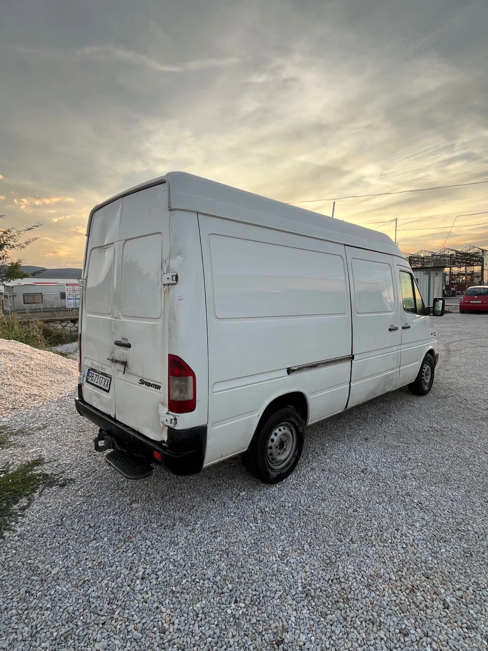 Mercedes-Benz Sprinter 213  - изображение 4