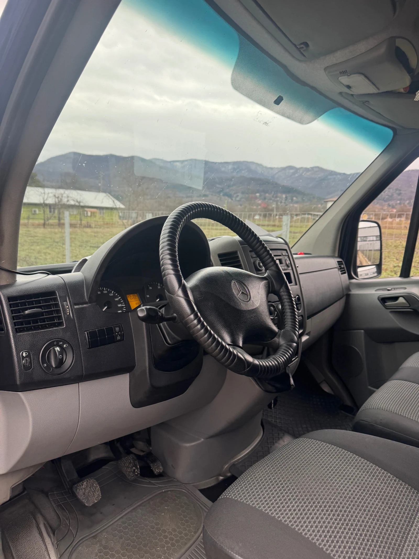 Mercedes-Benz Sprinter 313 Пътна помощ - изображение 4