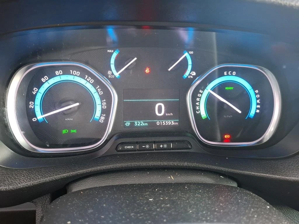 Toyota Proace 75 kWh Dynamic, снимка 14 - Бусове и автобуси - 54065125