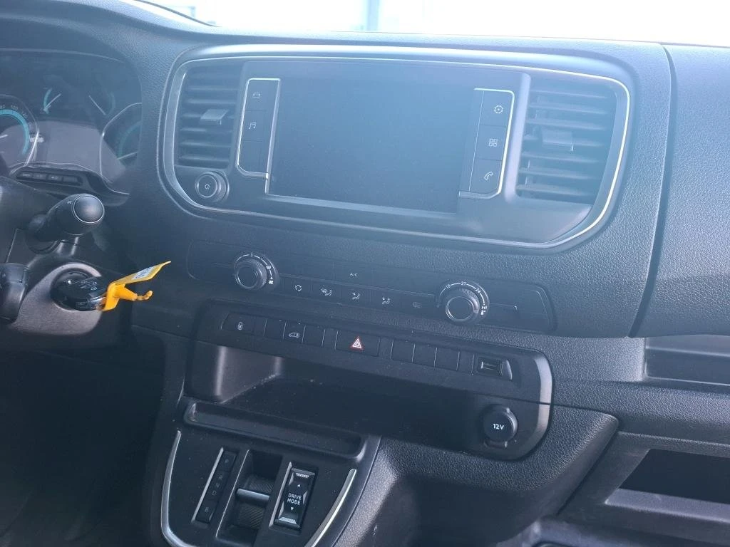 Toyota Proace 75 kWh Dynamic, снимка 6 - Бусове и автобуси - 54065125