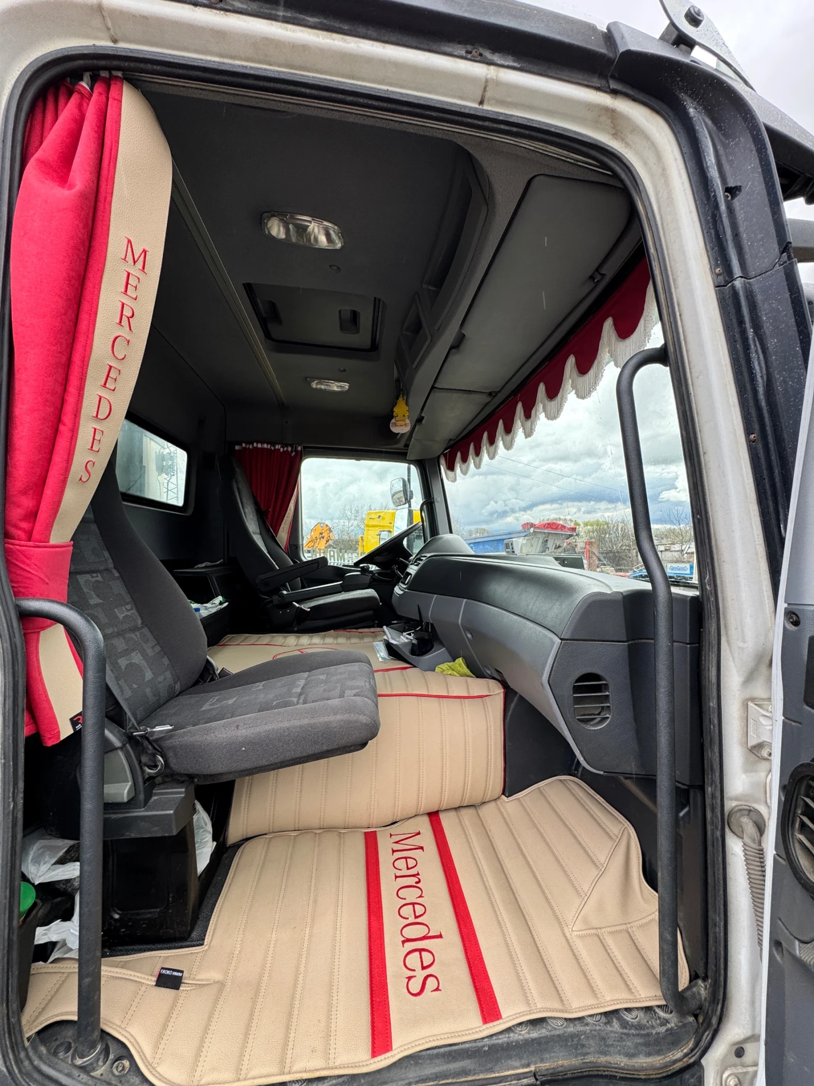 Mercedes-Benz Actros 4144, снимка 14 - Камиони - 54079775