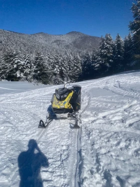     Ski-Doo Summit 850