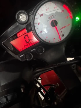 Yamaha YZF-R6 undefined | Auto.bg — изображение 3