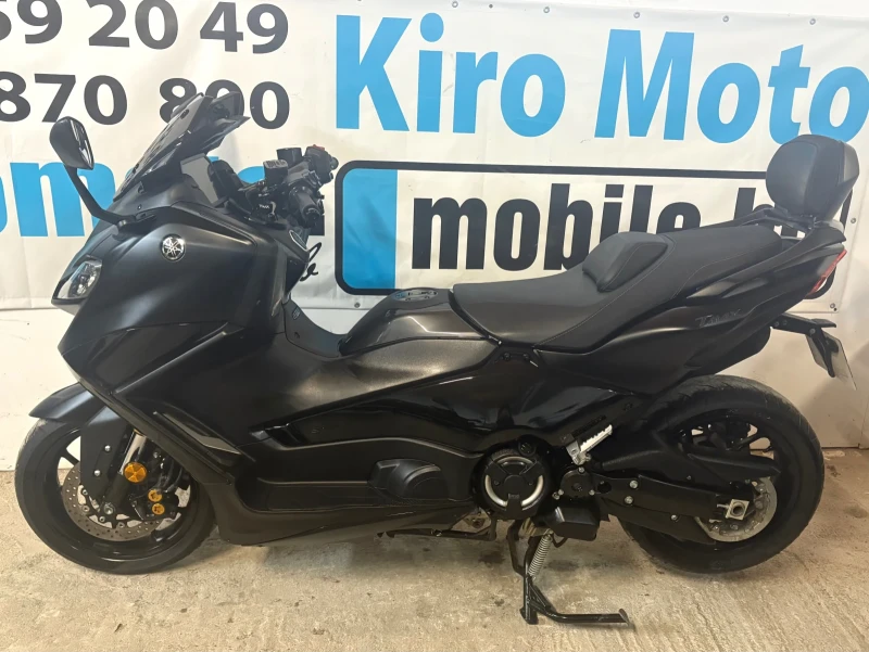 Yamaha T-max 560 TECHMAX AKRAPOVIC 2024г!!!, снимка 2 - Мотоциклети и мототехника - 53089788