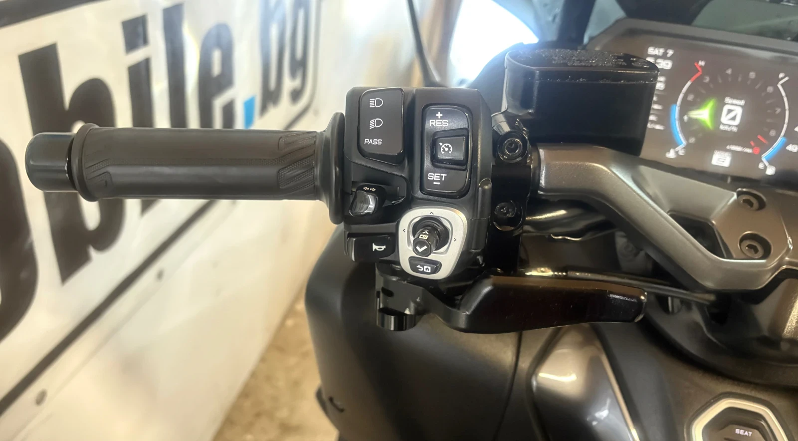 Yamaha T-max 560 TECHMAX AKRAPOVIC 2024�!!! | Mobile.bg � ����������� 10