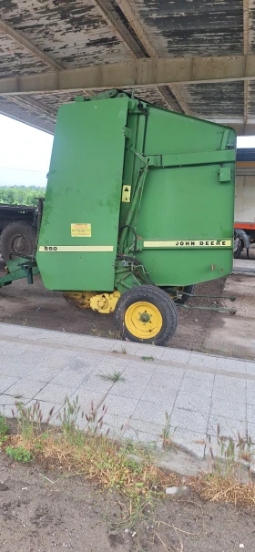 Балировачка John Deere 550, снимка 1