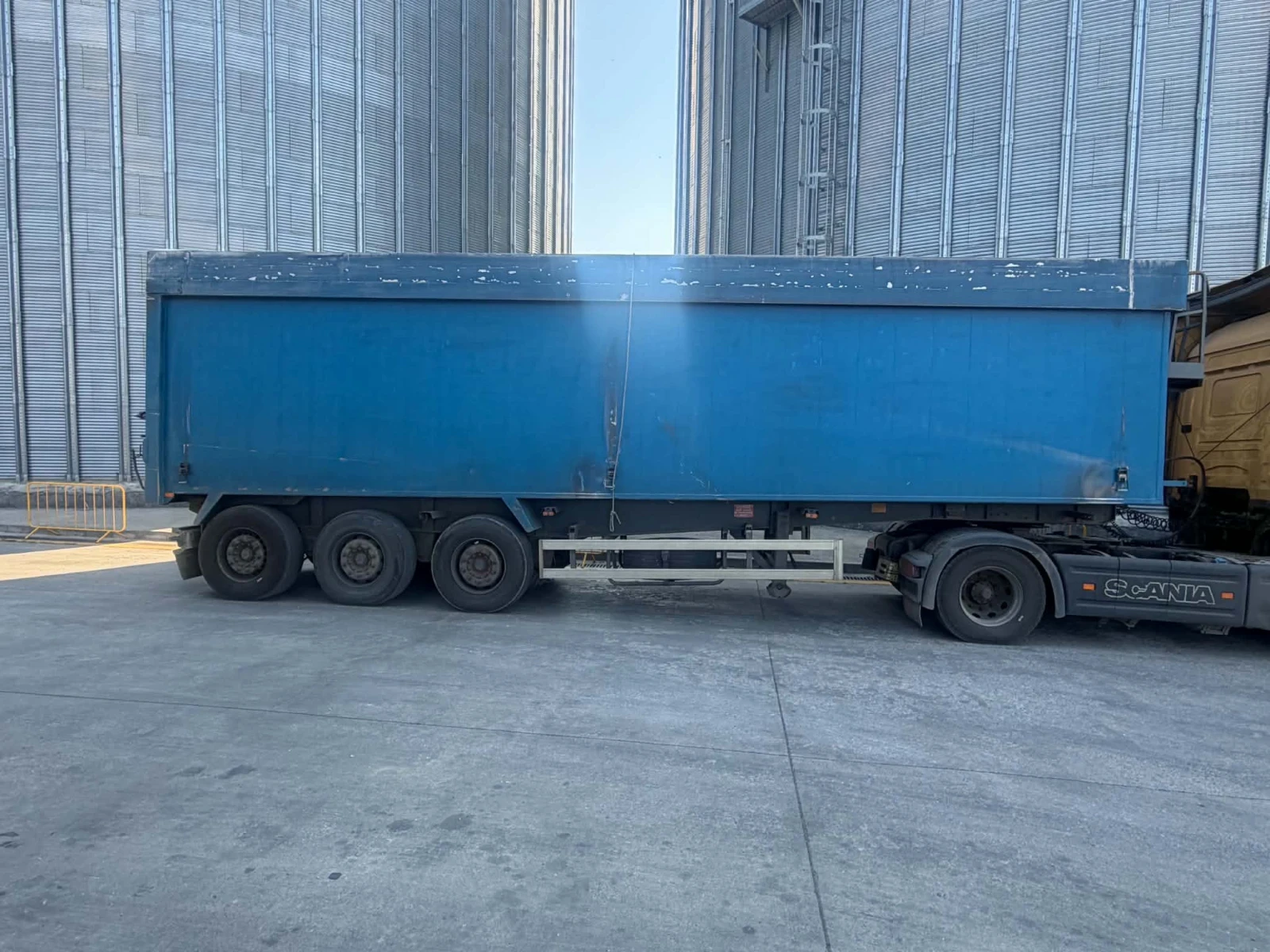 Полуремарке Fruehauf 60 к, снимка 5 - Ремаркета - 55245523