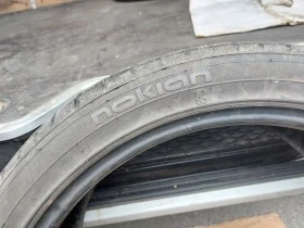 Гуми Зимни 235/40R19, снимка 4