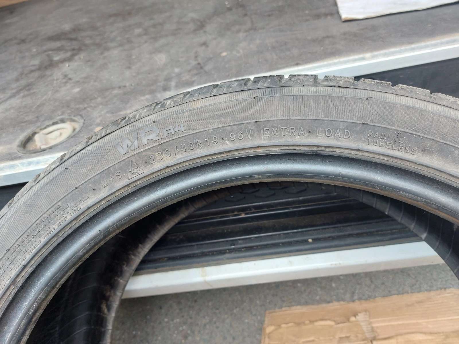 ���� 235/40R19 | Mobile.bg � ����������� 5