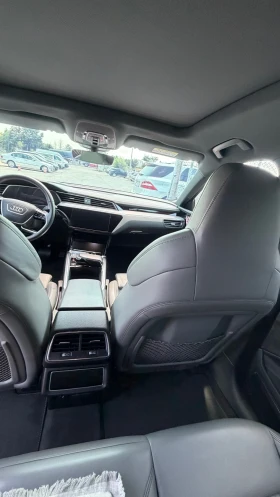 Audi E-Tron, снимка 12