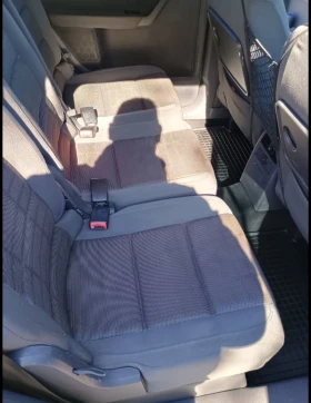 VW Touran 2000 ekofuel - 3050 € / 5965.28 лв. - 68837919 8