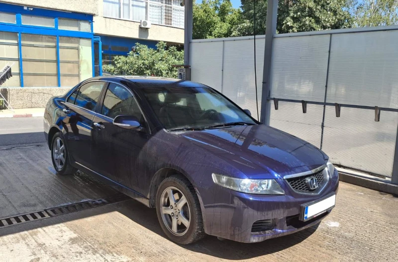 Honda Accord VII 2.0 i-VTEC 16V Sport, снимка 2 - Автомобили и джипове - 46943703