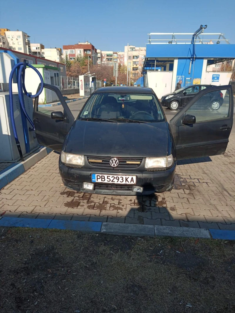 VW Polo, снимка 2 - Автомобили и джипове - 48003599