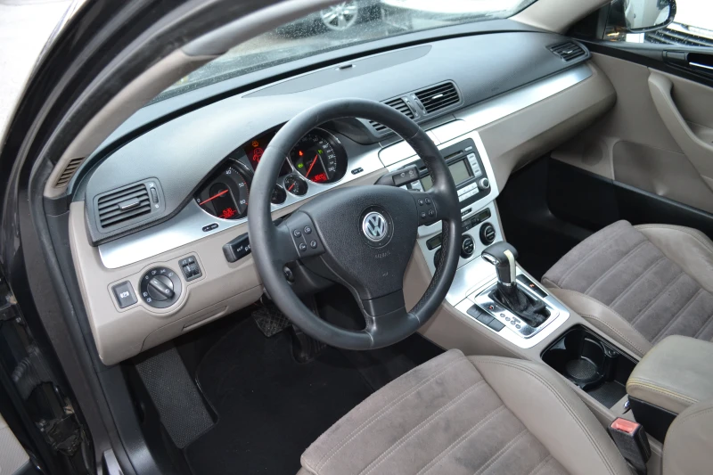 VW Passat 2.0TDI-DSG, снимка 7 - Автомобили и джипове - 48249524