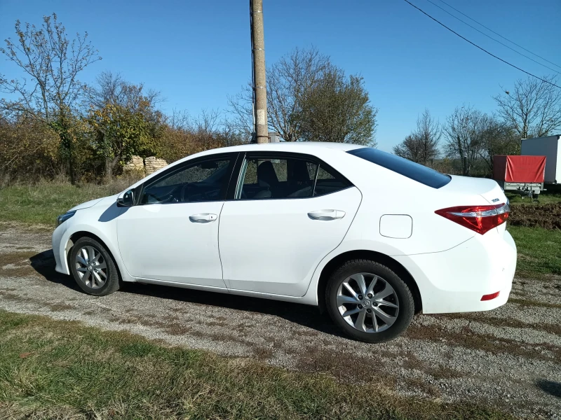 Toyota Corolla, снимка 2 - Автомобили и джипове - 48259333