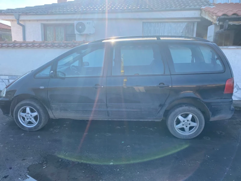 Seat Alhambra, снимка 2 - Автомобили и джипове - 49008066