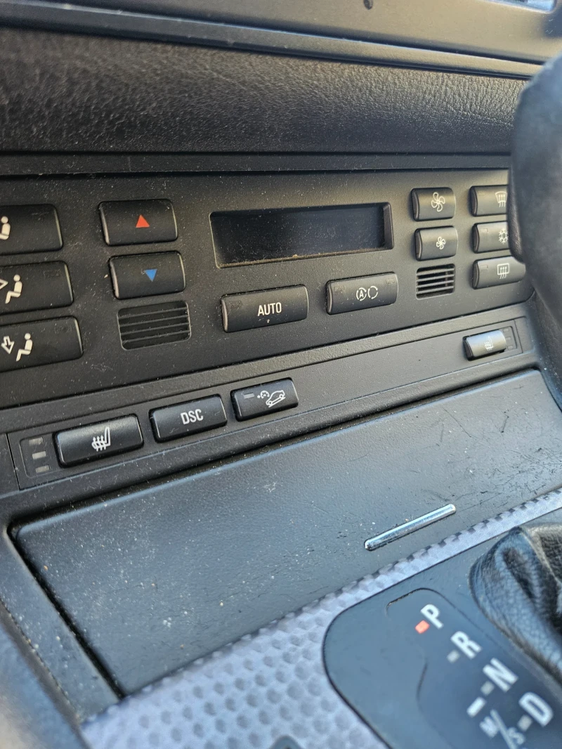 BMW 330 XD 204к.с , снимка 9 - Автомобили и джипове - 52255377