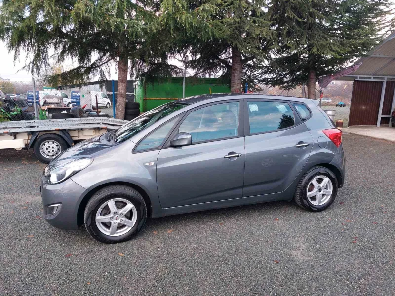 Hyundai Ix20 1.4, снимка 8 - Автомобили и джипове - 52547090