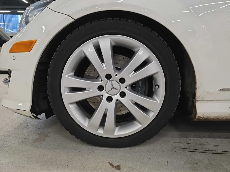 Mercedes-Benz C 350 2013 4MATIC * БЕЗ ПЪРВОНАЧАЛНА ВНОСКА* , снимка 6 - Автомобили и джипове - 52596827