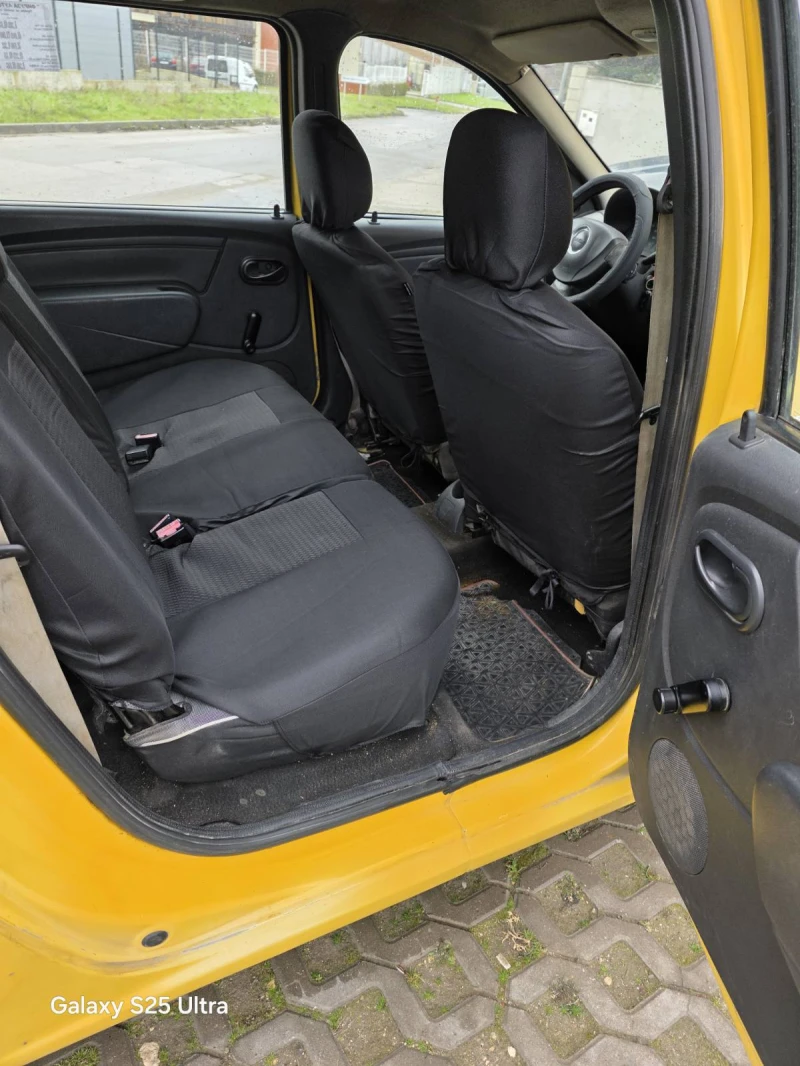 Dacia Logan 1.6, снимка 4 - Автомобили и джипове - 53053411