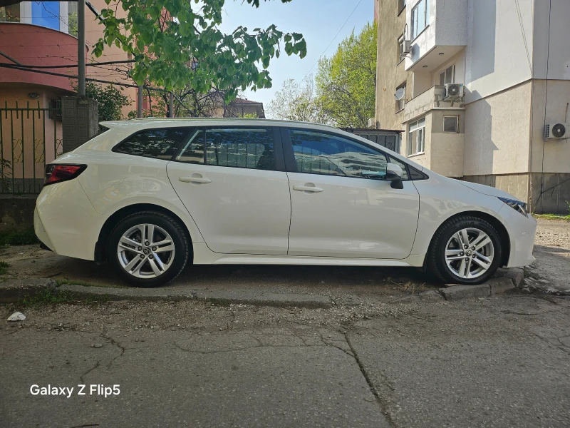 Toyota Corolla Touring Sports - 26000 лв. - 33171240 1