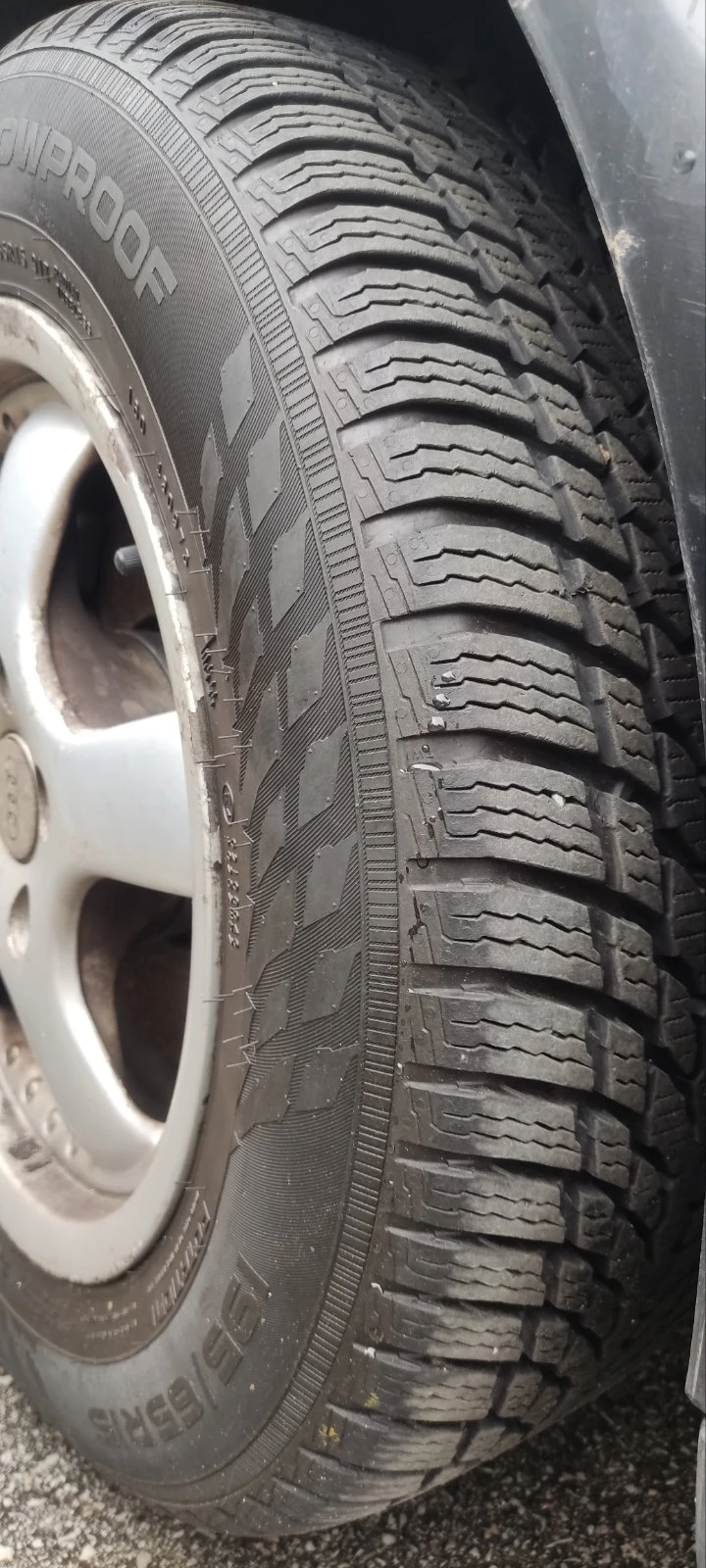 Audi A4 1.9 TDI, снимка 6 - Автомобили и джипове - 54921559