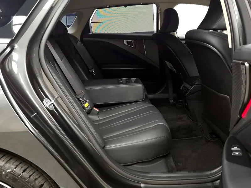 Kia K8 2.5 Gasoline 2Wd Noblesse, снимка 12 - Автомобили и джипове - 55016048