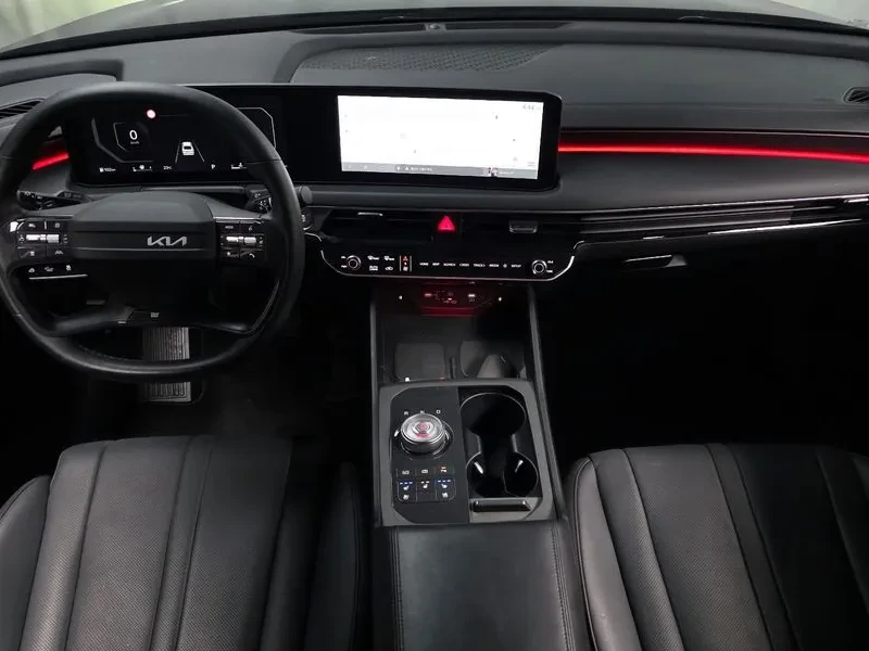 Kia K8 2.5 Gasoline 2Wd Noblesse, снимка 7 - Автомобили и джипове - 55016048