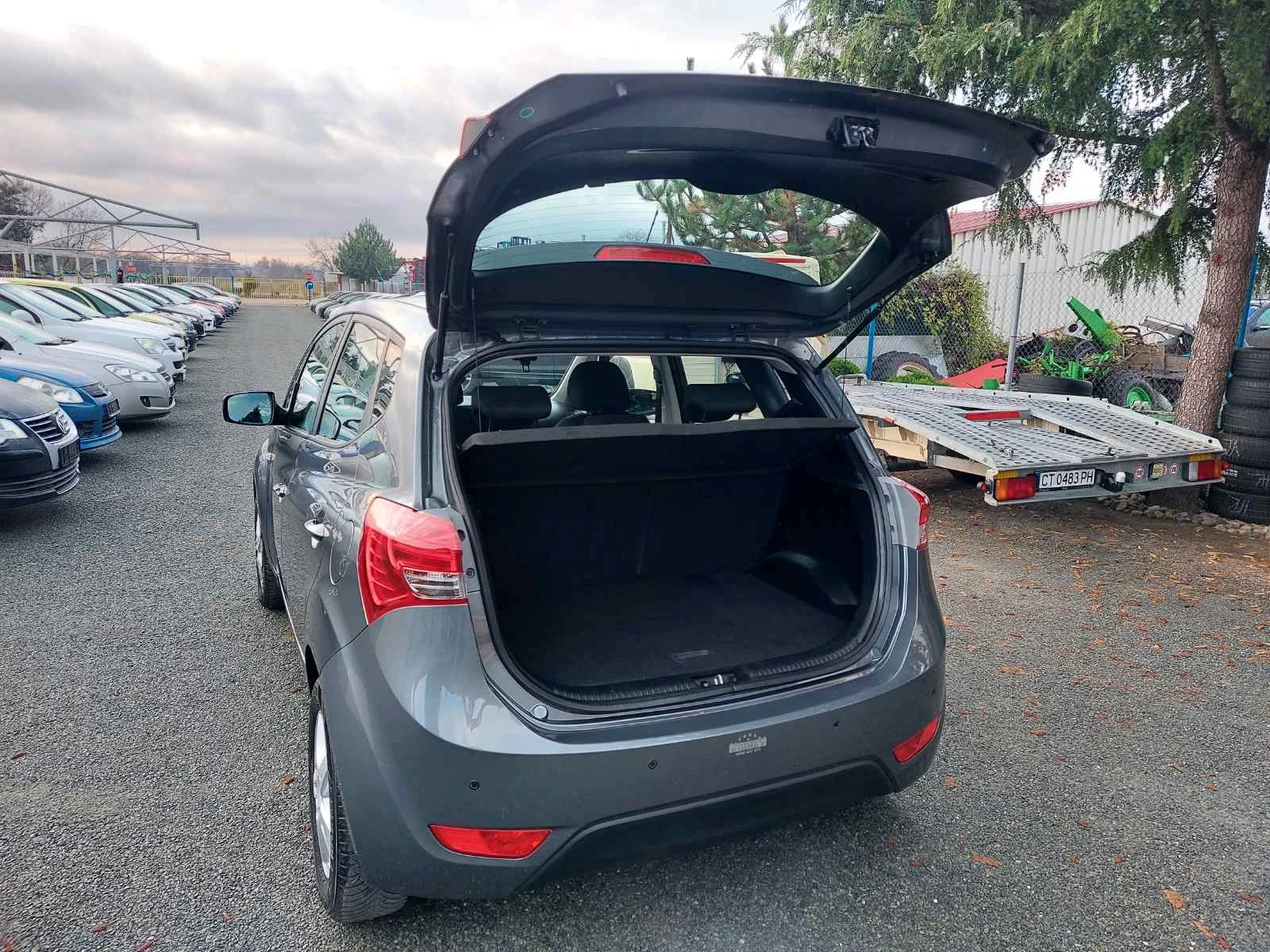 Hyundai Ix20 1.4 - изображение 3