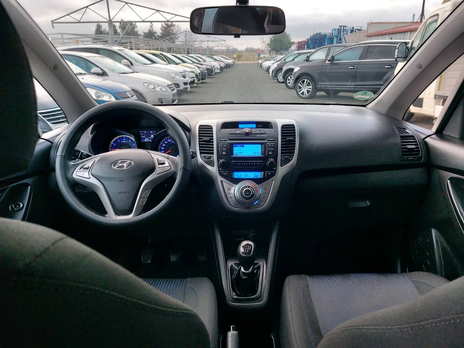 Hyundai Ix20 1.4 - изображение 6