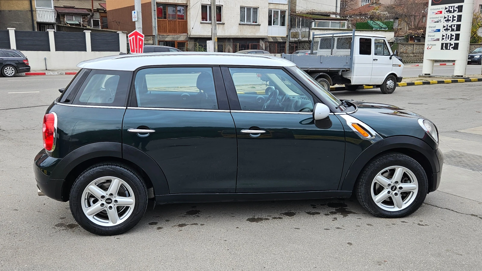 Mini Countryman 2.0D 6skorosti/Klimatron - изображение 7