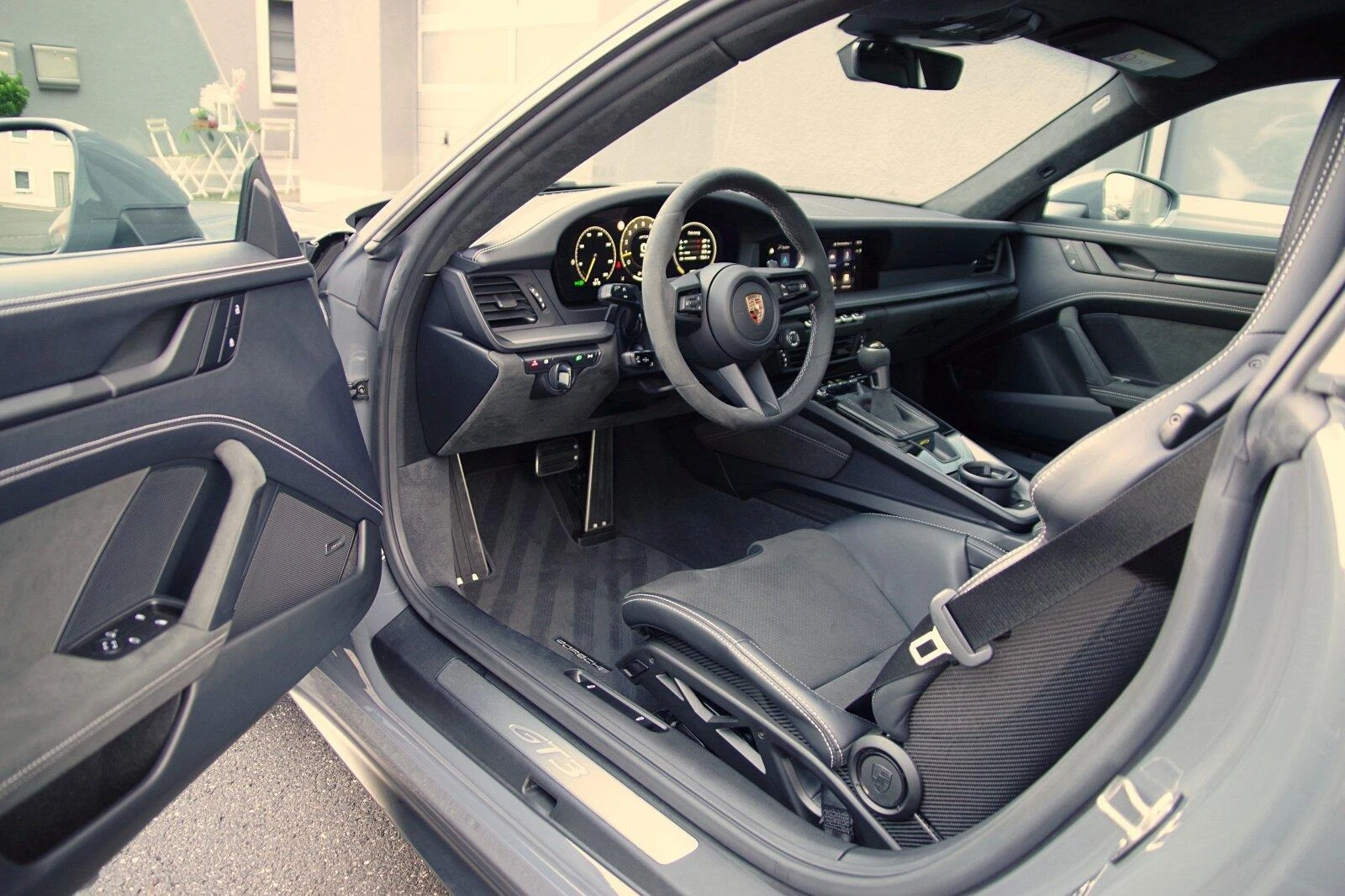 Porsche 911 992.2 GT3 CLUBSPORT/FACELIFT/BOSE/SPORT CHRONO/ - изображение 5